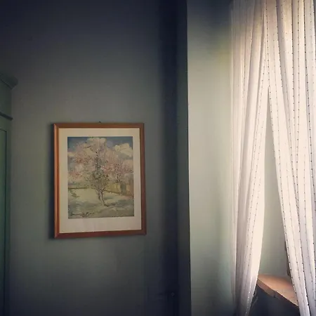 Apartament Romantic Apartment Garden Parking In Parma City Villa Podere Merlo *