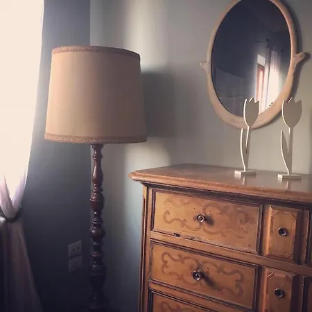 Romantic Apartment Garden Parking In Parma City Villa Podere Merlo * Parma