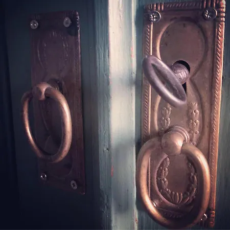 Apartament Romantic Apartment Garden Parking In Parma City Villa Podere Merlo *