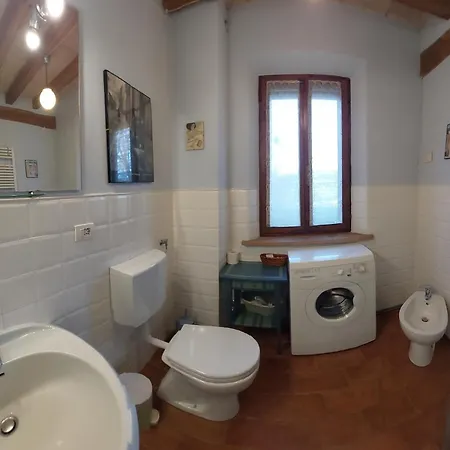 Romantic Apartment Garden Parking In Parma City Villa Podere Merlo