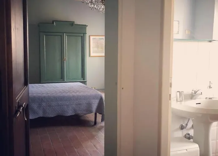 Romantic Garden Parking In Podere Merlo Апартаменты Парма