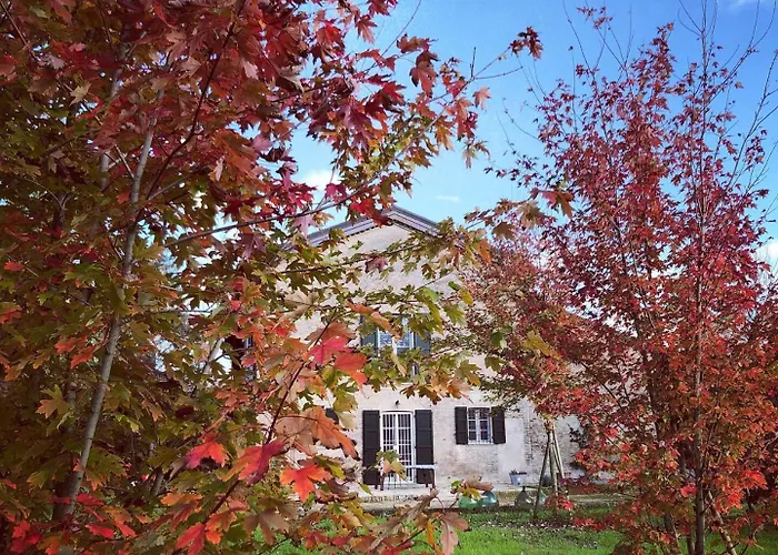 Romantic Garden Parking In Podere Merlo *