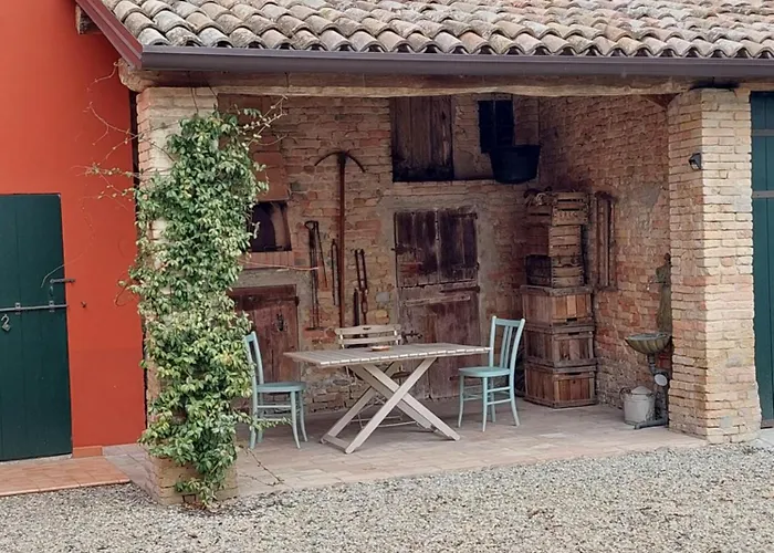 Апартаменты Romantic Garden Parking In Podere Merlo *