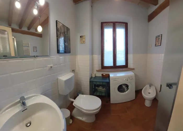 Romantic Garden Parking In Podere Merlo